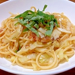 梅とキャベツのにんにく醤油パスタ